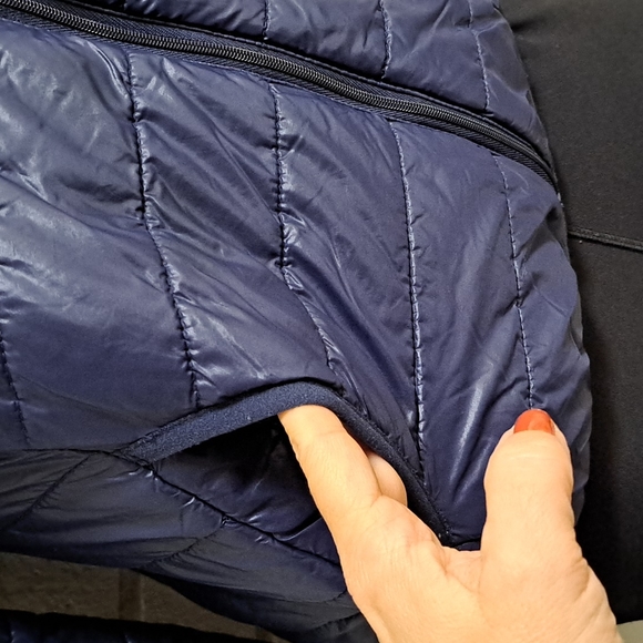 Fashion Nova Dark Blue Puffer Coat. Size Medium NWOT - Picture 4 of 11